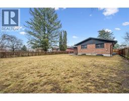 881 DUNBAR Road - 35