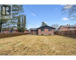 881 DUNBAR Road - 37