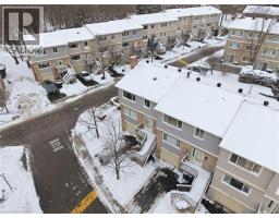 30 GREEN VALLEY Drive UnitNo. 74 - 34