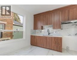 80 LANCASTER Street W - 12