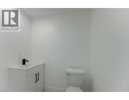 80 LANCASTER Street W - 18