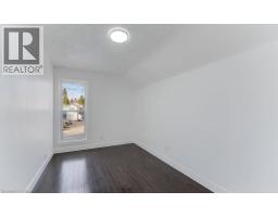 80 LANCASTER Street W - 23