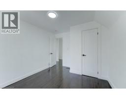 80 LANCASTER Street W - 25