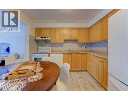 400 WILSON Avenue UnitNo. 27 - 9