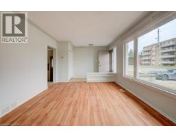 151 FRANKLIN Street N - 6