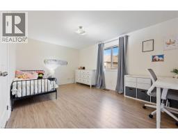 63 REDBUD Crescent - 14