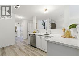 159 SOPHIA Crescent - 12