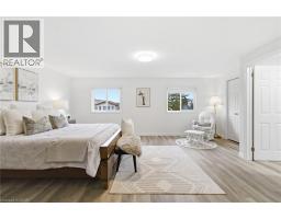 159 SOPHIA Crescent - 21