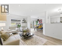 159 SOPHIA Crescent - 9