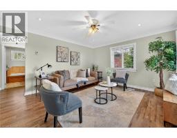 49 ERIE Avenue N - 18