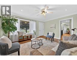 49 ERIE Avenue N - 19