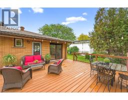 49 ERIE Avenue N - 33