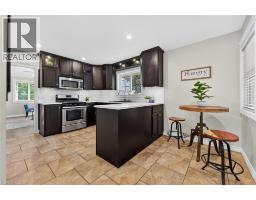 49 ERIE Avenue N - 5