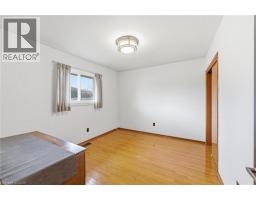 31 MARSHALL Street - 14