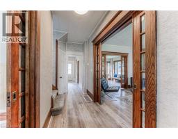 690 WALLACE Avenue N - 17