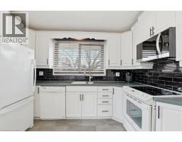 81 NORTH PARK Crescent - 10