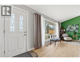 81 NORTH PARK Crescent - 4