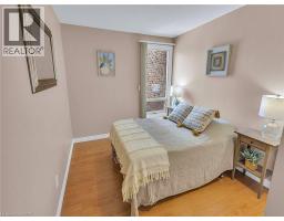 28 UNDERHILL Crescent UnitNo. 3 - 15