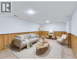 28 UNDERHILL Crescent UnitNo. 3 - 17