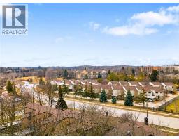 28 UNDERHILL Crescent UnitNo. 3 - 20