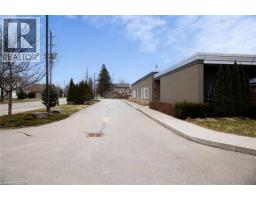 992 WINDHAM CENTRE Road UnitNo. 4 - 32