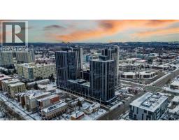 145 COLUMBIA Street W UnitNo. 1210 - 32