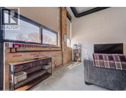 85 SPRUCE Street UnitNo. 103 - 9