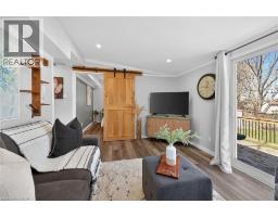 16 SWALLOW Lane - 21