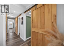 16 SWALLOW Lane - 26