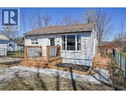 16 SWALLOW Lane - 36