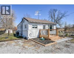 16 SWALLOW Lane - 38