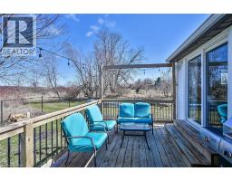 16 SWALLOW Lane - 48