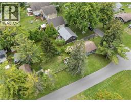 10 RIDGEWOOD DRIVE - 24