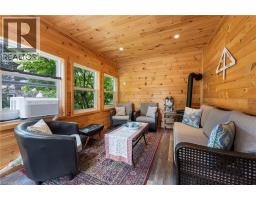 10 RIDGEWOOD DRIVE - 8