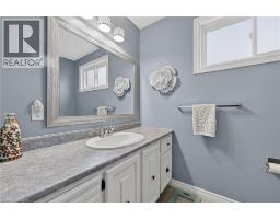 229 LAURENTIAN Drive - 19