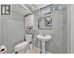 229 LAURENTIAN Drive - 24