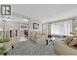 229 LAURENTIAN Drive - 7
