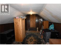 122 BRUCE Street - 22