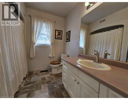 980 NORFOLK COUNTY ROAD 21 - 24