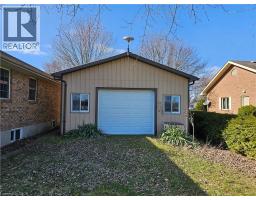 980 NORFOLK COUNTY ROAD 21 - 44