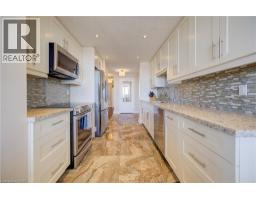 6 WILLOW Street UnitNo. 2206 - 11