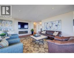 6 WILLOW Street UnitNo. 2206 - 28