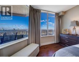 6 WILLOW Street UnitNo. 2206 - 34