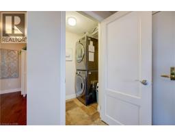 6 WILLOW Street UnitNo. 2206 - 8