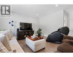 32 NICHOL Street W - 13