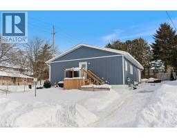 32 NICHOL Street W - 20