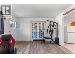 92 FRANCIS Street - 10