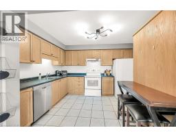 40 BRAEMAR Avenue UnitNo. 30 - 7