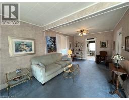 221 CHAPMAN Street E - 13