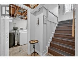 390 ARGYLE Street - 23